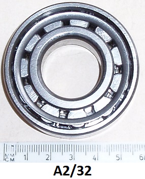 Main crankshaft bearing : Singles : Not OHC - Roller