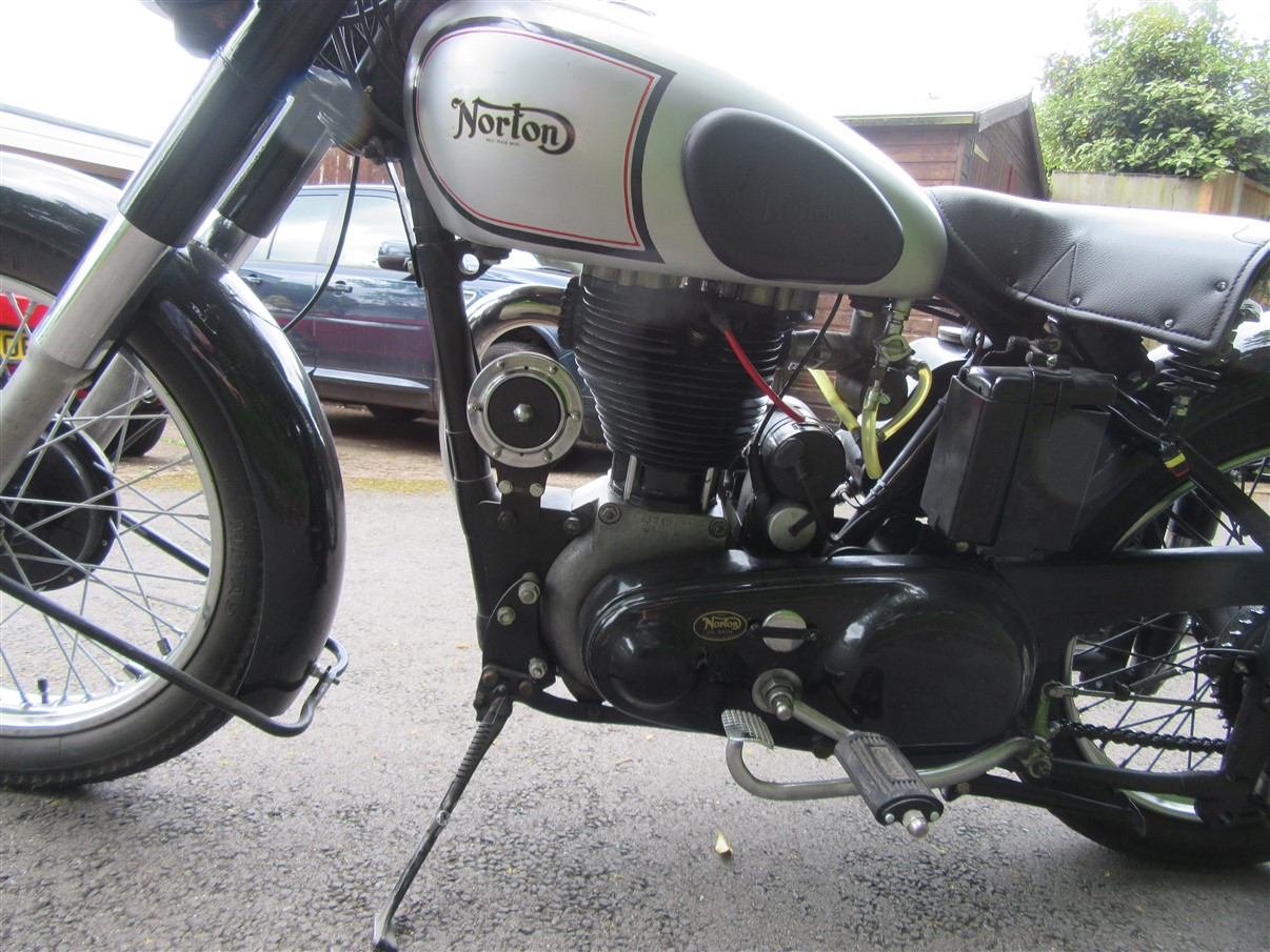 Norton ES2 nearside